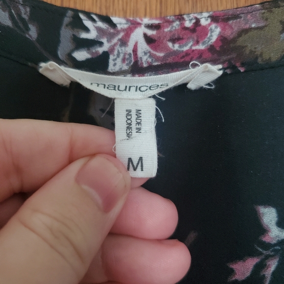 Maurices Floral Side Button Blouse - Picture 9 of 9